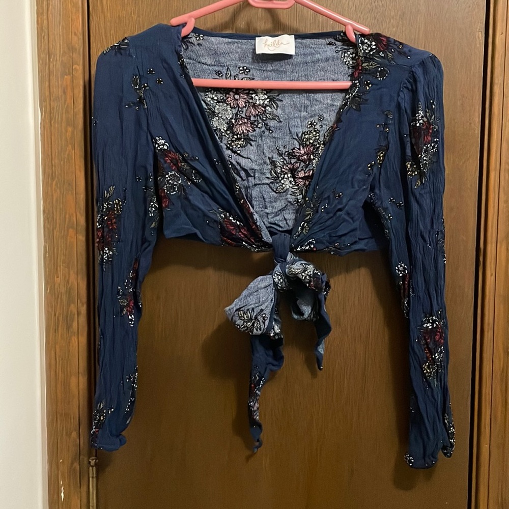 Hallelu Tie Top